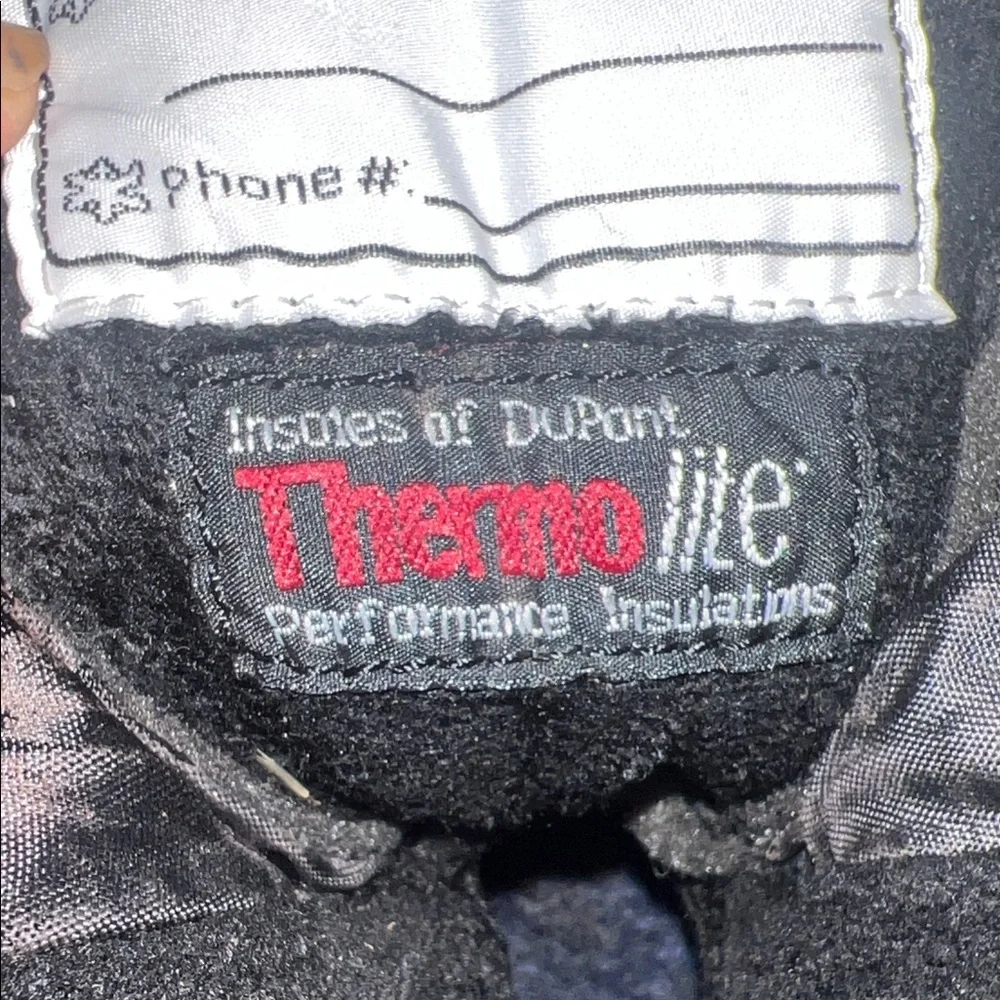 Size 8 One Step Ahead Black Winter Boots with Velcro Strap. Snow, ice.